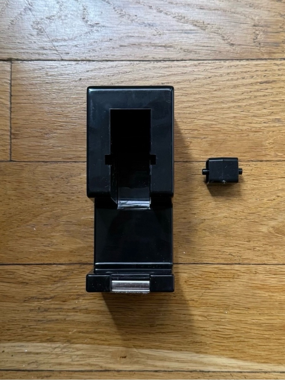 black Poppin tape dispenser - Picture 14 of 16